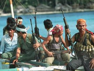 Πειρατές κατέλαβαν φορτηγό πλοίο